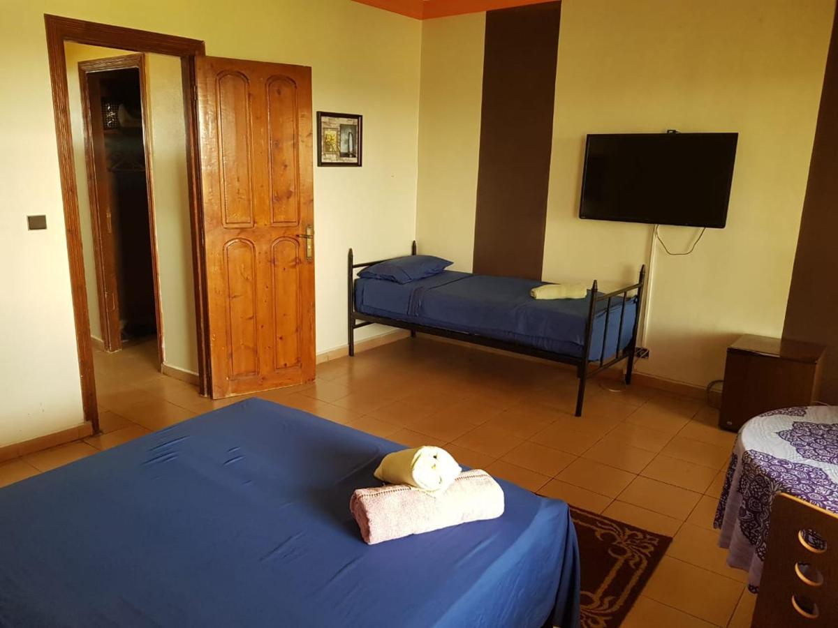 La Petite Ferme Bed & Breakfast Casablanca Exterior photo
